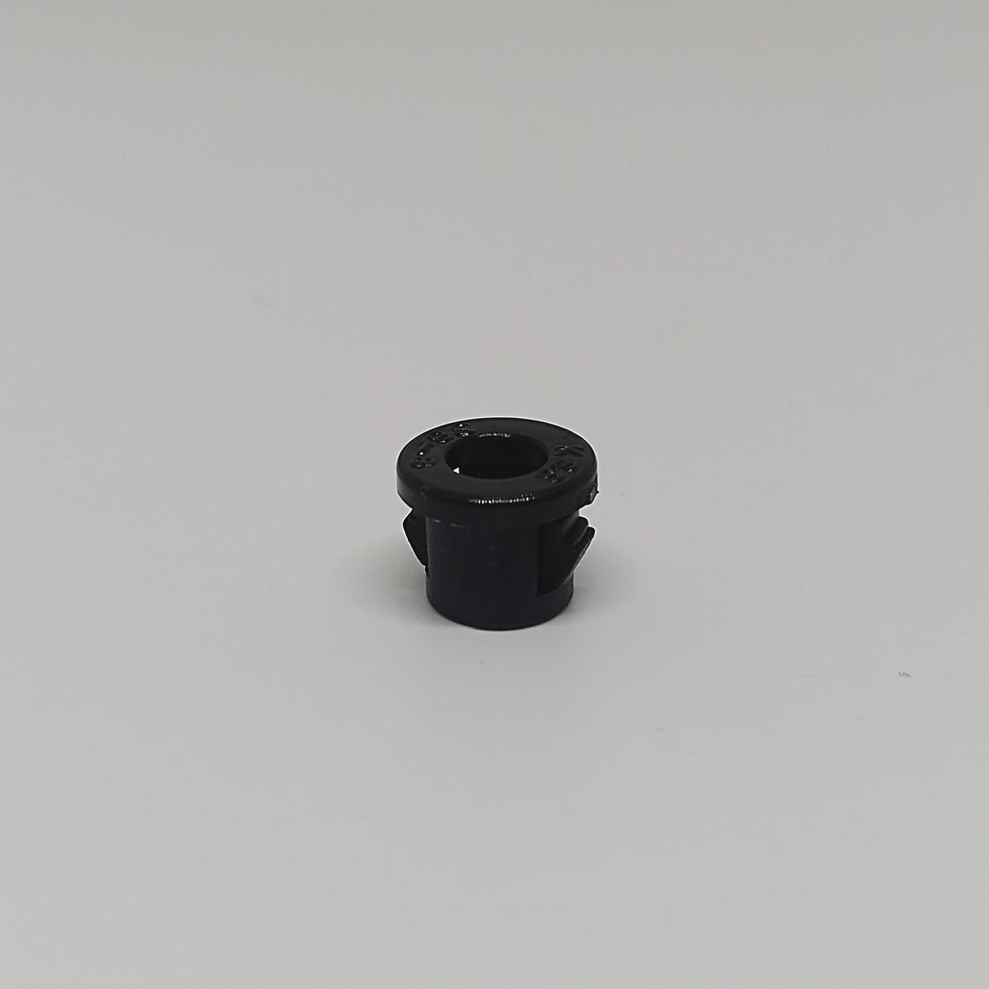 Bushing 7.9 mm